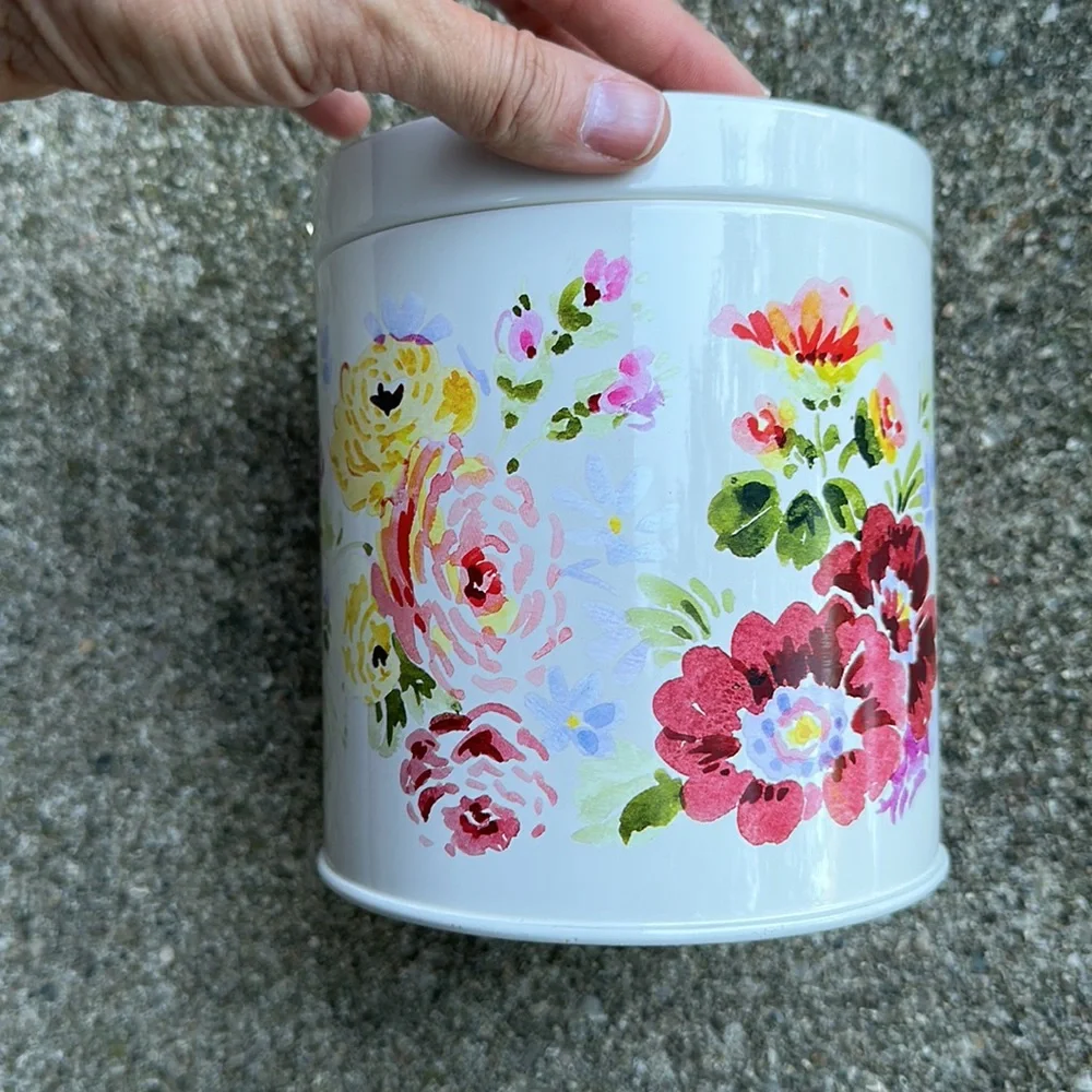 The Pioneer Woman Linen Canister Carbon Steel